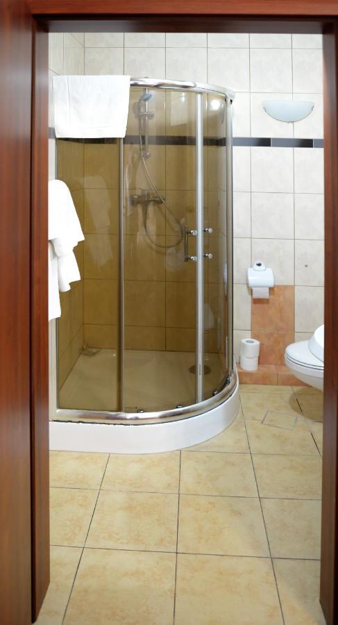 Gosciniec Czarci Mlyn Bed & Breakfast Będzin Eksteriør bilde