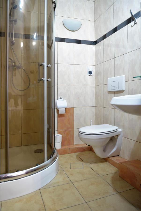 Gosciniec Czarci Mlyn Bed & Breakfast Będzin Eksteriør bilde