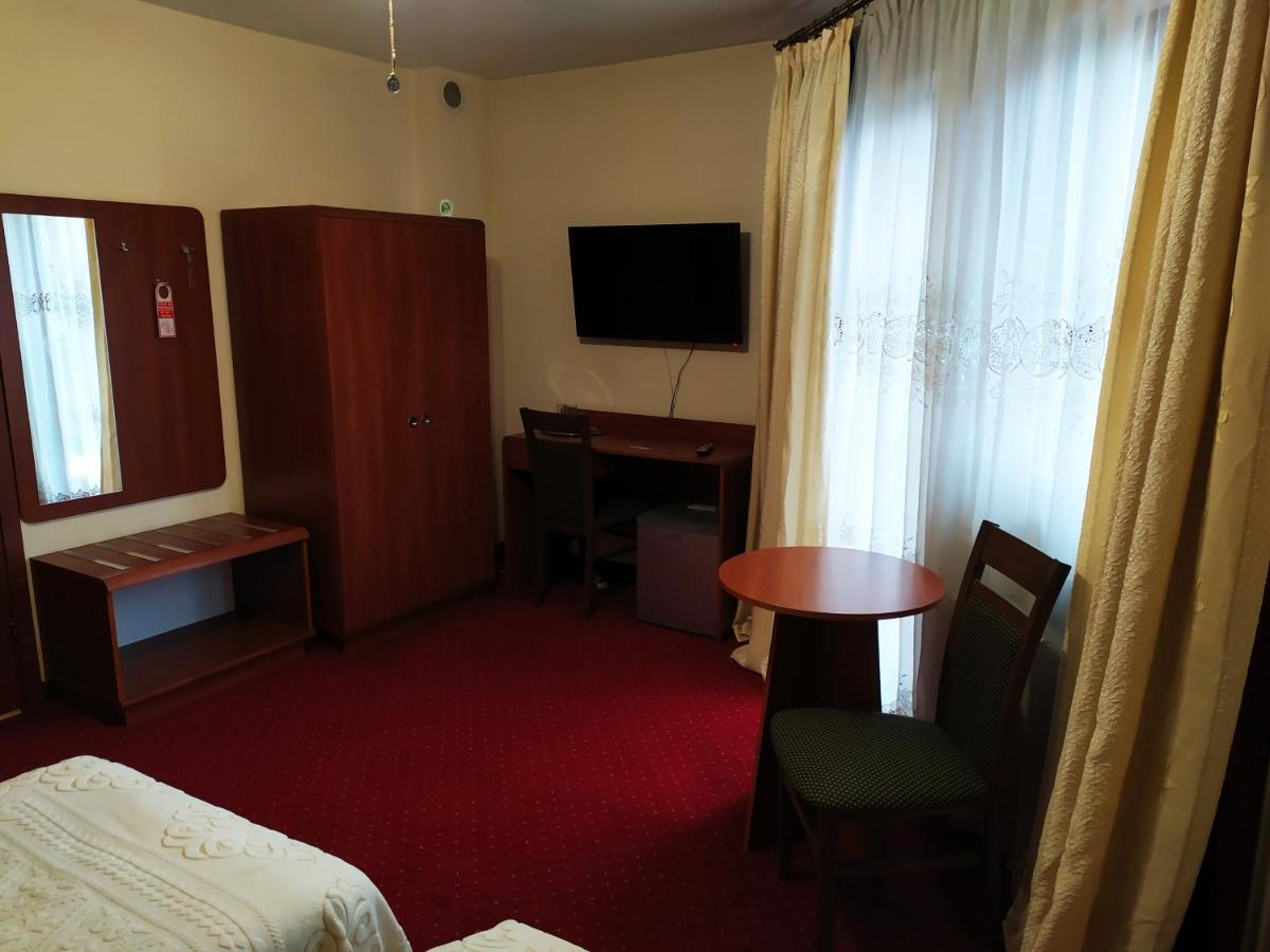 Gosciniec Czarci Mlyn Bed & Breakfast Będzin Eksteriør bilde